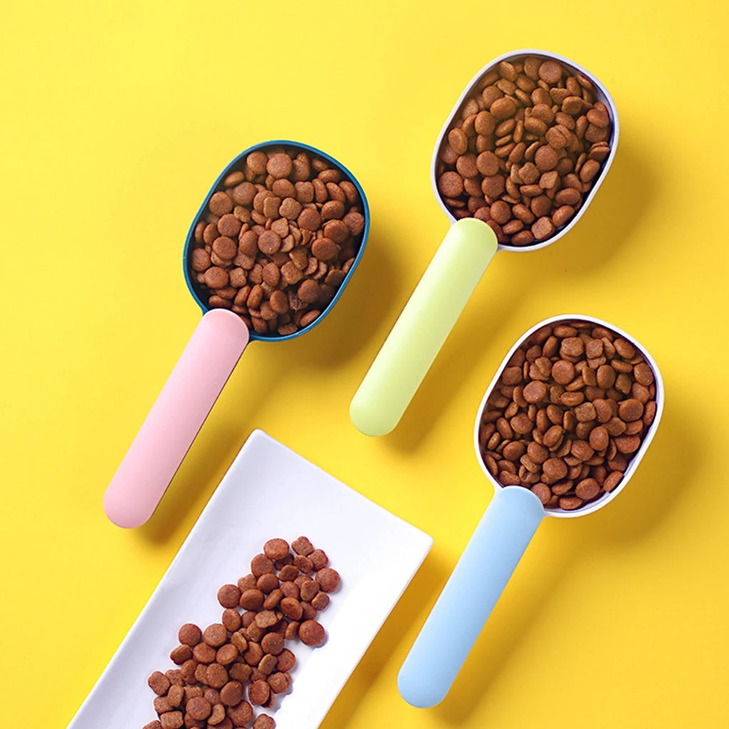 Pet Food Scoop with Bag Clip – Accurate Measuring & Fresh Food Storage