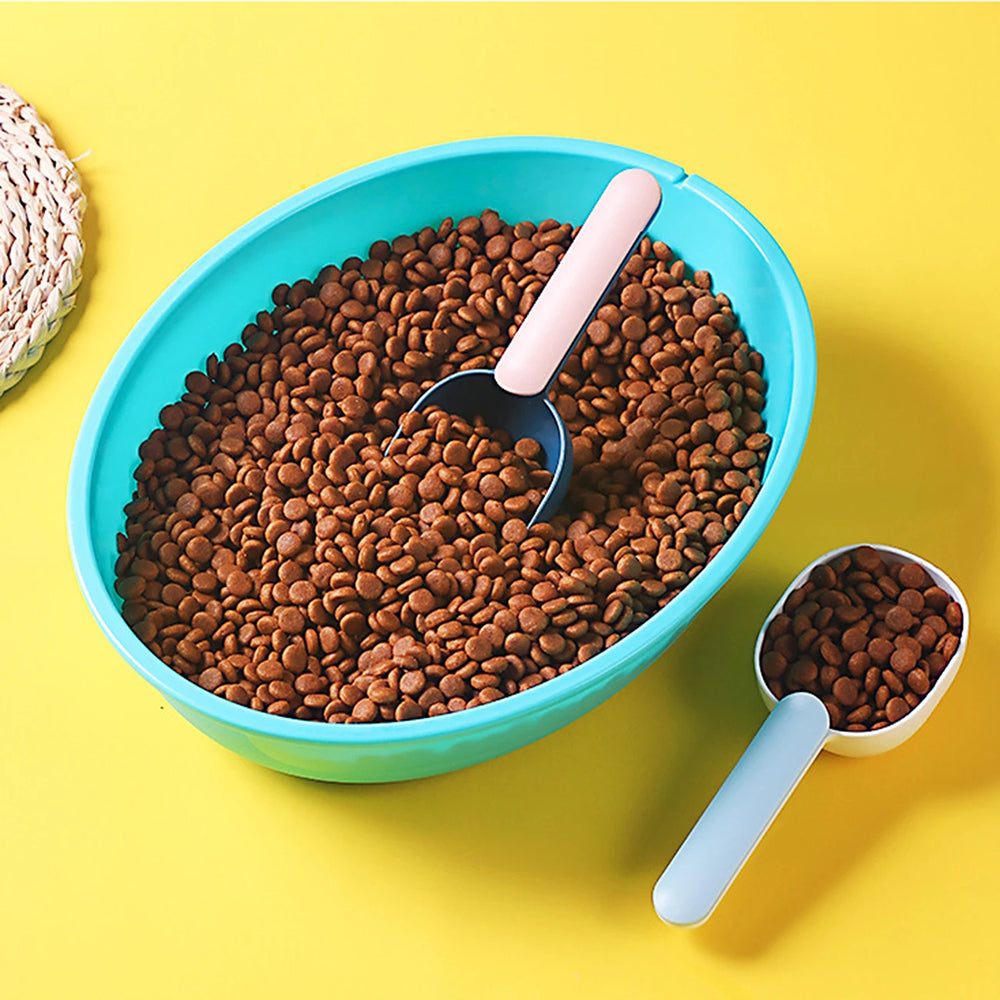 Pet Food Scoop with Bag Clip – Accurate Measuring & Fresh Food Storage